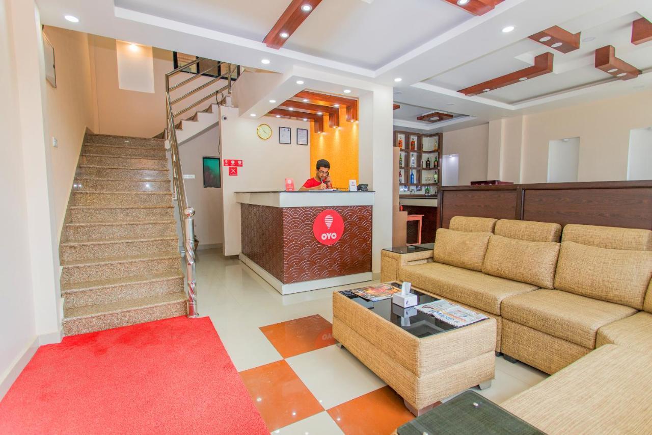 Oyo 136 Hotel Om Plaza Katmandu Eksteriør billede
