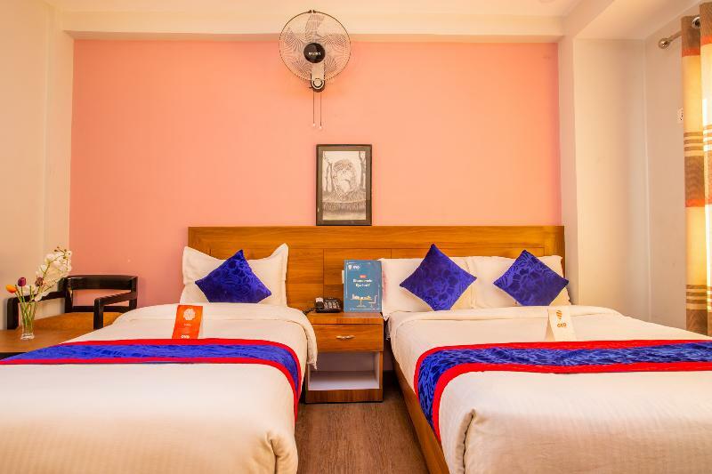 Oyo 136 Hotel Om Plaza Katmandu Eksteriør billede