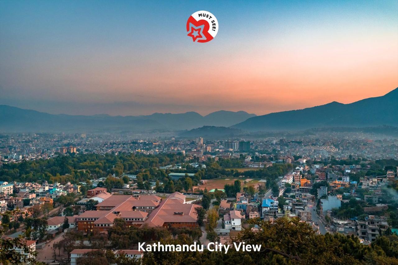 Oyo 136 Hotel Om Plaza Katmandu Eksteriør billede